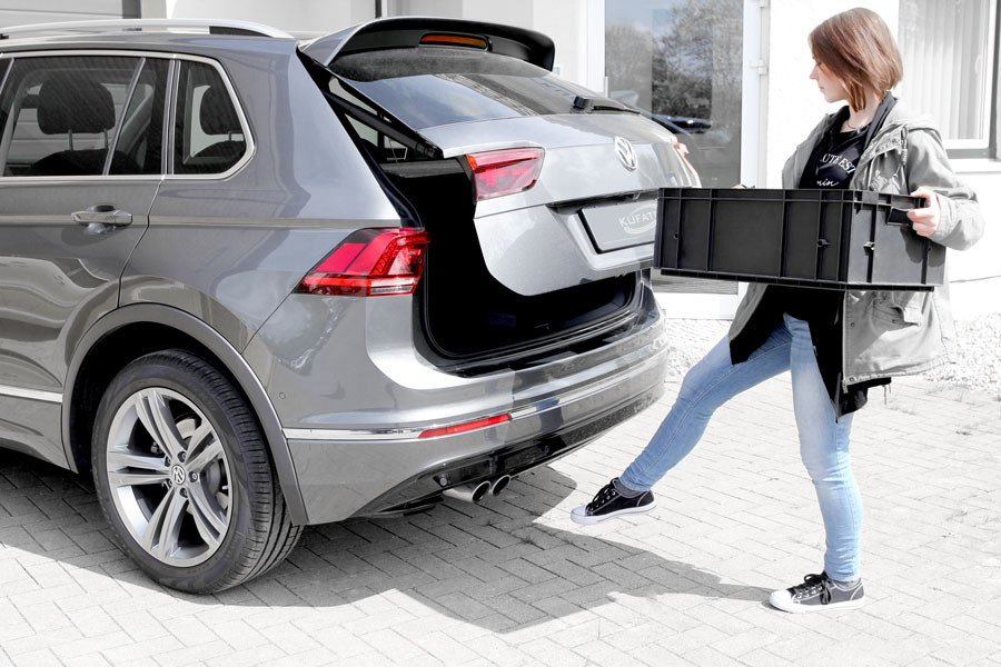 Complete kit sensor-operated electrical tailgate opening for VW Arteon 3H