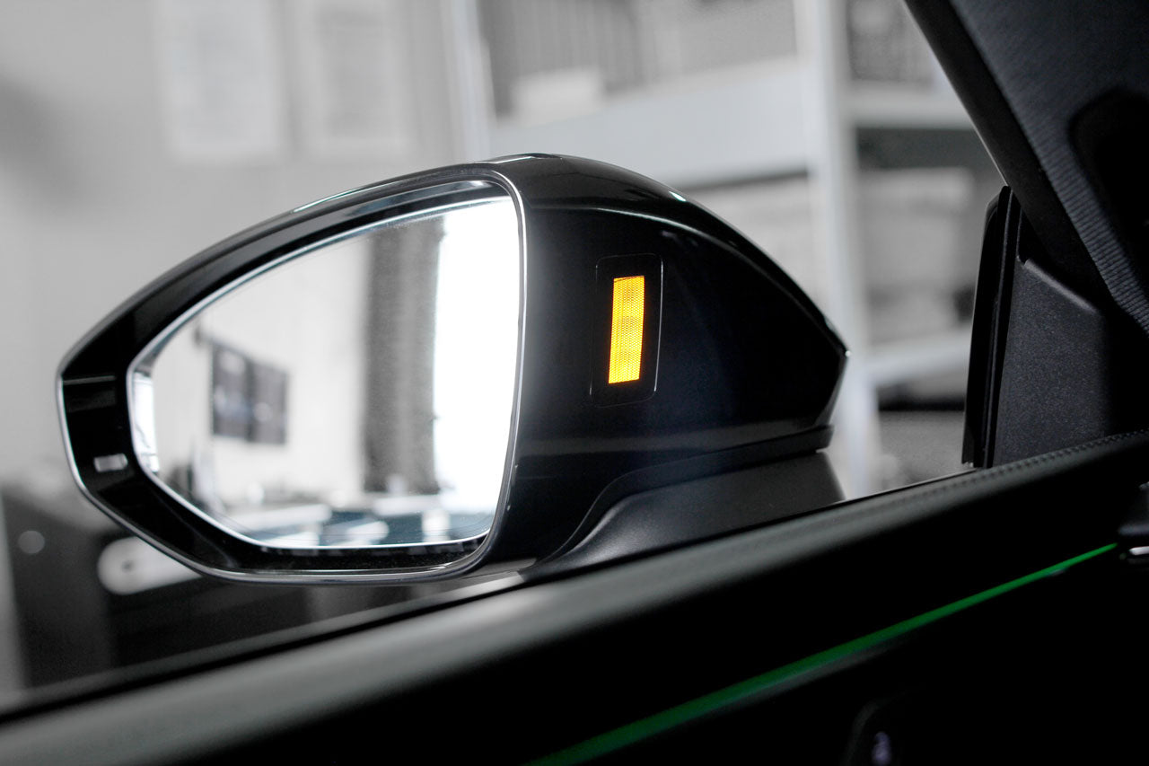 Side assist (Lanechange assistant) for Audi A8 4N