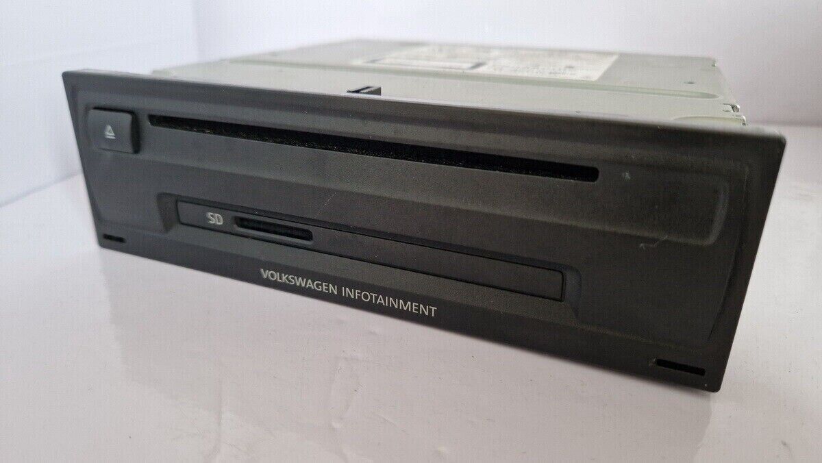 VW 3Q0 035 840 B Radio/CD