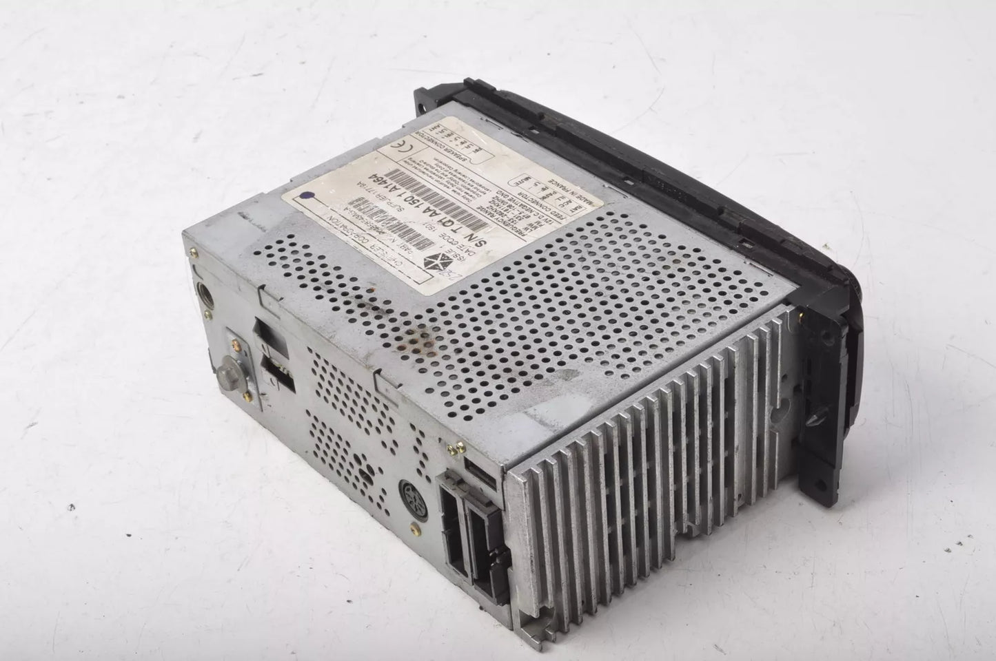 Chrysler P04858543AG-A Bilstereo