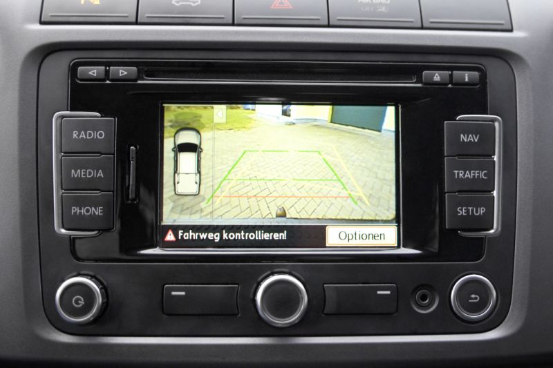 VW Amarok 2H Komplett Sats för Backkamera 38352