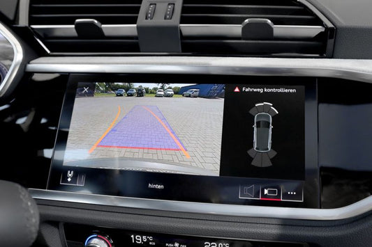 Audi Q3 F3 original reversing camera