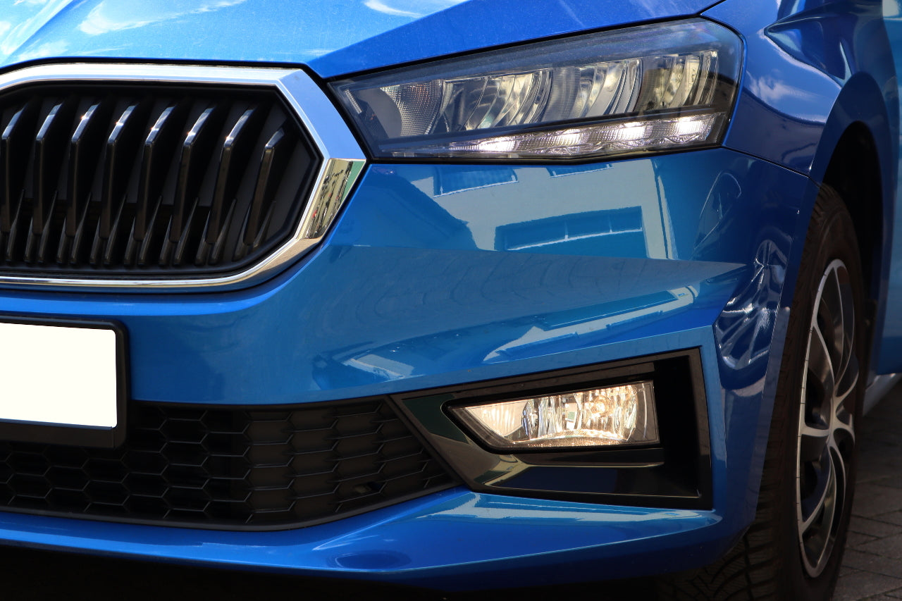 Retrofit set fog lights for Skoda Fabia PJ