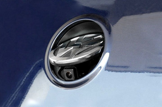 VW Passat B8 original reversing camera