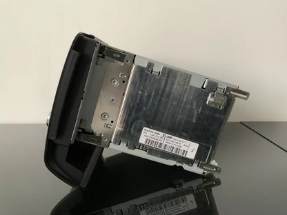Audi 8J0 035 186 M Radio/CD