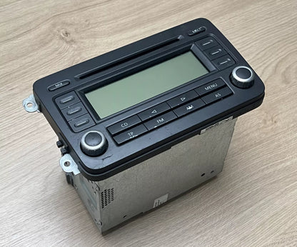 VW RCD 300 Radio FD 2604 HW 010 SW 0021